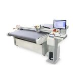 เครื่องตัดและพับรอย ระบบดิจิตอล รุ่น CB03RM  --- CB03RM Flatbed Digital Cutting Machine