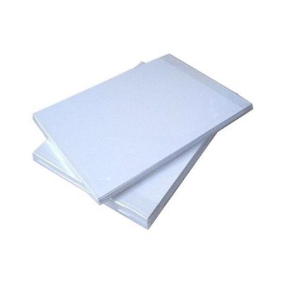 กระดาษทรานสเฟอร์    ขนาด A4   ,สำหรับเสื้อยืด    สีอ่อน  ---  (A4 Light Color T-Shirt Heat Transfer Paper)