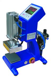 2.4" x 3.1" Pnenumatic Trademark Digital T-shirt Heat Press Machine