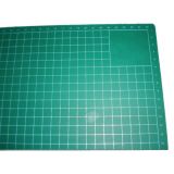 แผ่นรองตัด  (A1) วัสดุ PVC พร้อม ลายนำเส้นทั้ง 2 ด้าน,รักษาร่องรอยจากการตัดได้เองโดยอัตโนมัติ ป้องกันการเลื่อน สำหรับตัดวัสดุ ขนาด  24" x 35" (90ซ.ม. x 60ซ.ม.) / A1 Self-Healing  Non Slip Do