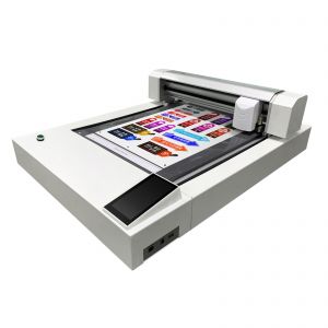 Flatbed Plotter with Auto Contour Cut Function